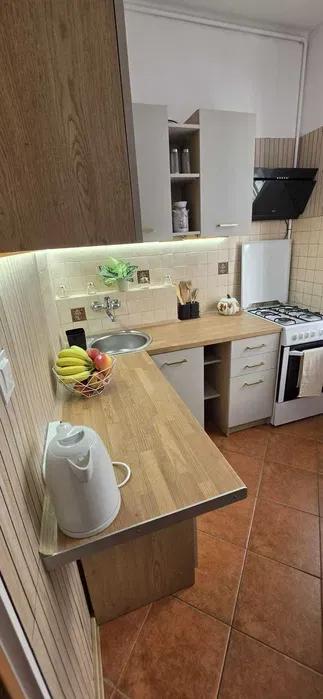 Dwa oddzielne pokoje po remoncie blisko metra Wierzbno - miniatura 4