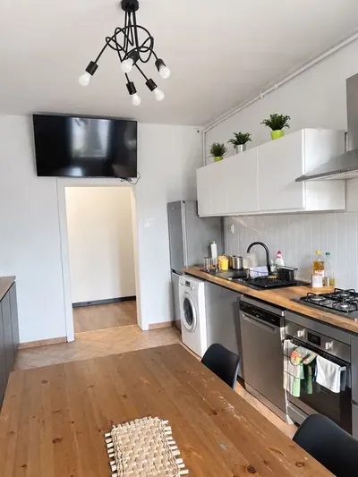 Duży pokój z własnym balkonem — Katowice, centrum - miniatura 4