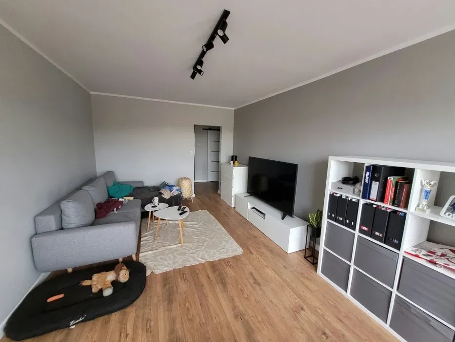 Dwupokojowe mieszkanie na wynajem Gdynia Karwiny - 1/7