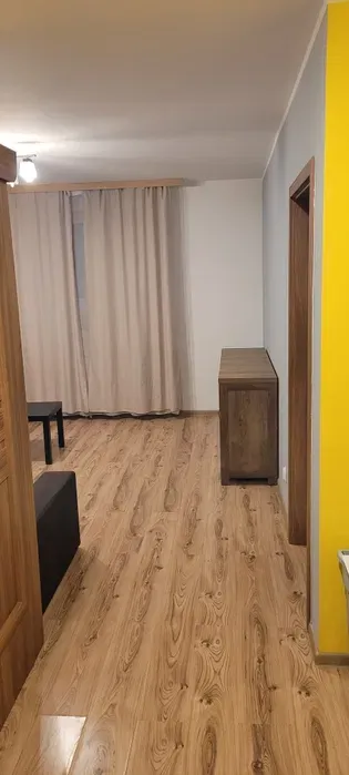 Od zaraz 2 pokoje blisko pętli i metra + parking!