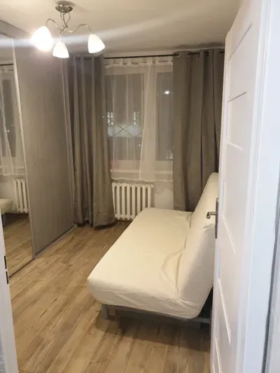 Wynajmę mieszkanie 3 pokojowe - miniatura 2