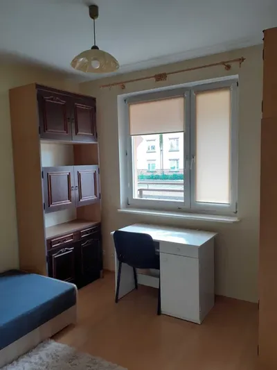 Studentkom wynajmę - mieszkanie dwupokojowe 40 m2 przy ul. Pogodnej 11B - miniatura 2