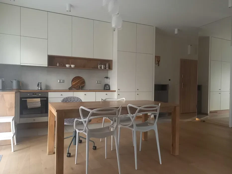 2-pokojowe mieszkanie 56 m² z dużym ogródkiem (230 m²), garaż, Falenica - 1/8