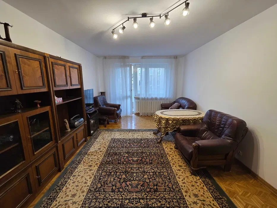 2-pokojowe mieszkanie w Warszawie przy pl. Zawiszy - 1/8