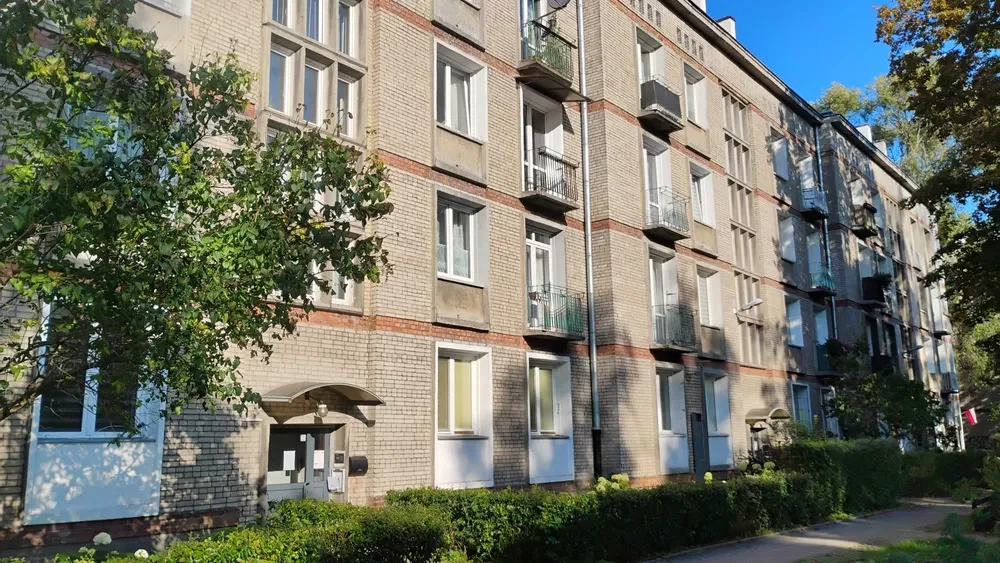 wynajmę mieszkanie Warszawa bielany 38m2 pokój z balkonem osobna kuchnia i łazienka - 1/8