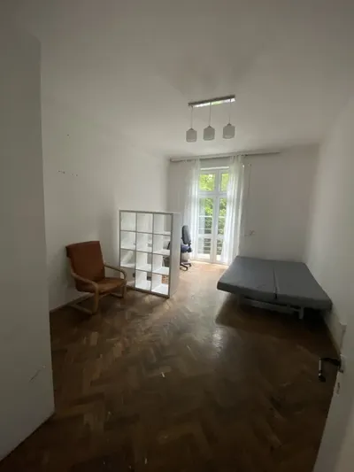 3-pokojowe mieszkanie w okolicy Ronda Mogilskiego - miniatura 3