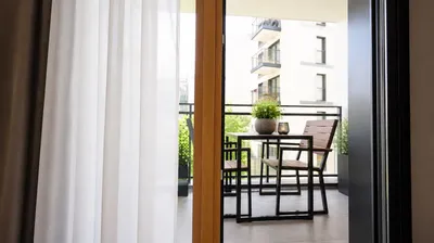 Wynajmę 50m2 obok Dworca Głównego| nowe klimatyzowane mieszkanie| akceptacja zwierząt| Bez kaucji - miniatura 2