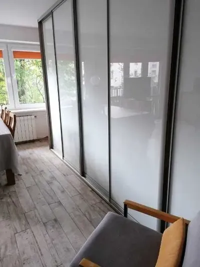Wynajmę mieszkanie 2 pokojowe - miniatura 2