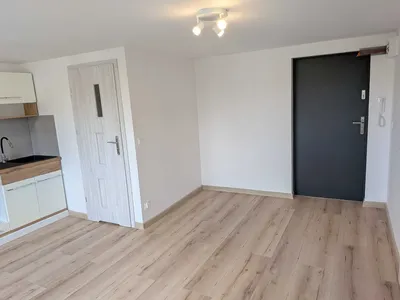 2 pokoje po remoncie do wynajęcia - miniatura 3