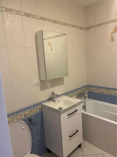 Kawalerka do wynajęcia na Pradze Południe - miniatura 5