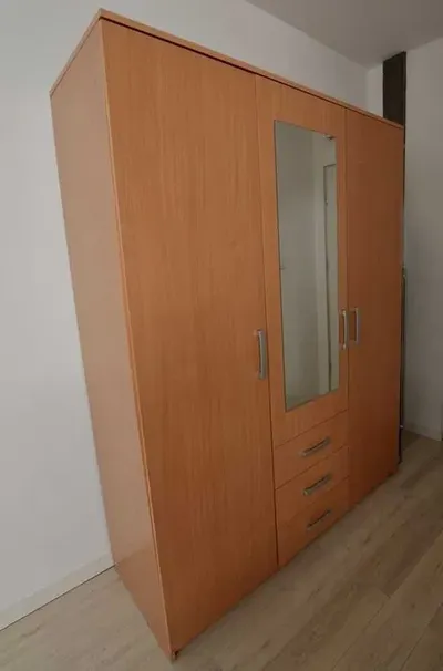 Wynajmę kawalerkę w centrum Krakowa - miniatura 3
