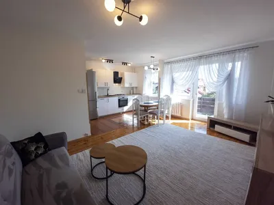 Mieszkanie 63m2 / Gdynia Dąbrowa / 3 pokoje / balkon / 3 piętro / ul. Sezamowa - miniatura 2