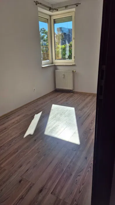 Wynajem 3 pokojowego mieszkania z ogródkiem. Bemowo ul. Osmańczyka. - miniatura 4