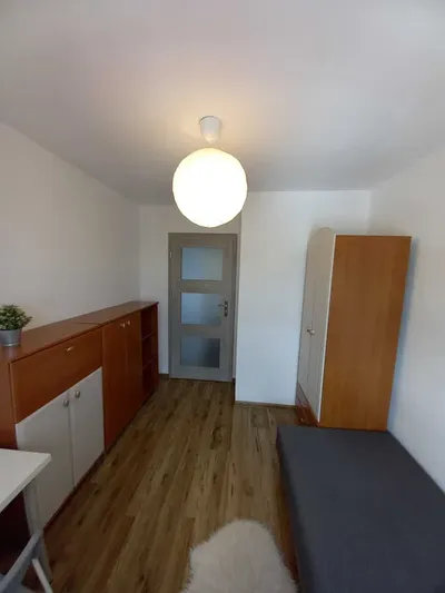 Pokój jednoosobowy ul. Jaremy Azory - miniatura 2