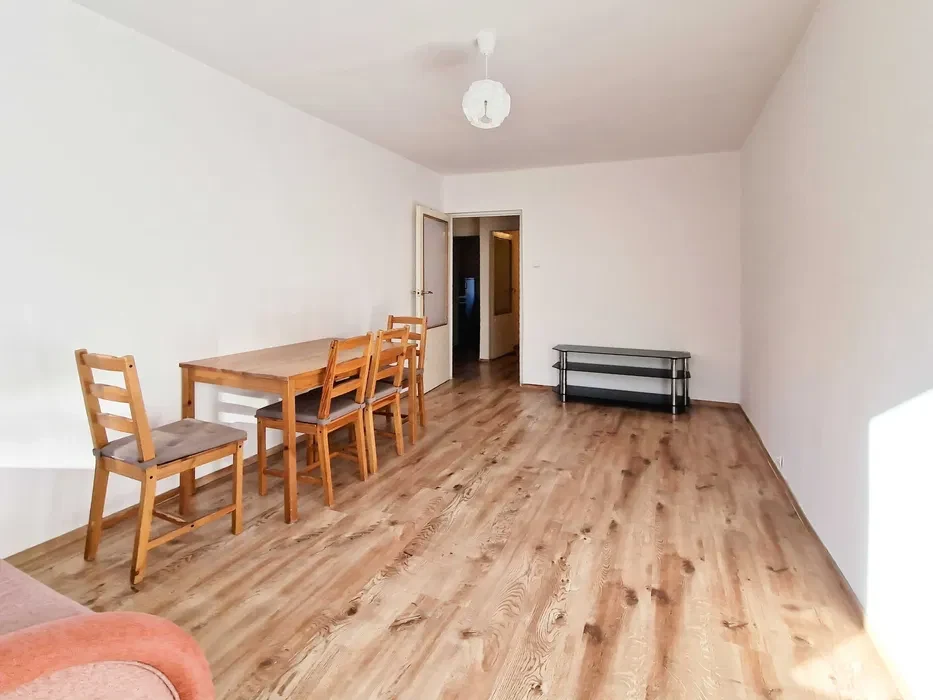 Do wynajęcia 3 pokoje, Winogrady, Pod Lipami - 1/22