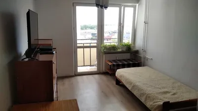 Słoneczna kawalerka z widokiem na Filtry | Ochota, ul. Daleka 6 | Plac Zawiszy (2 min)