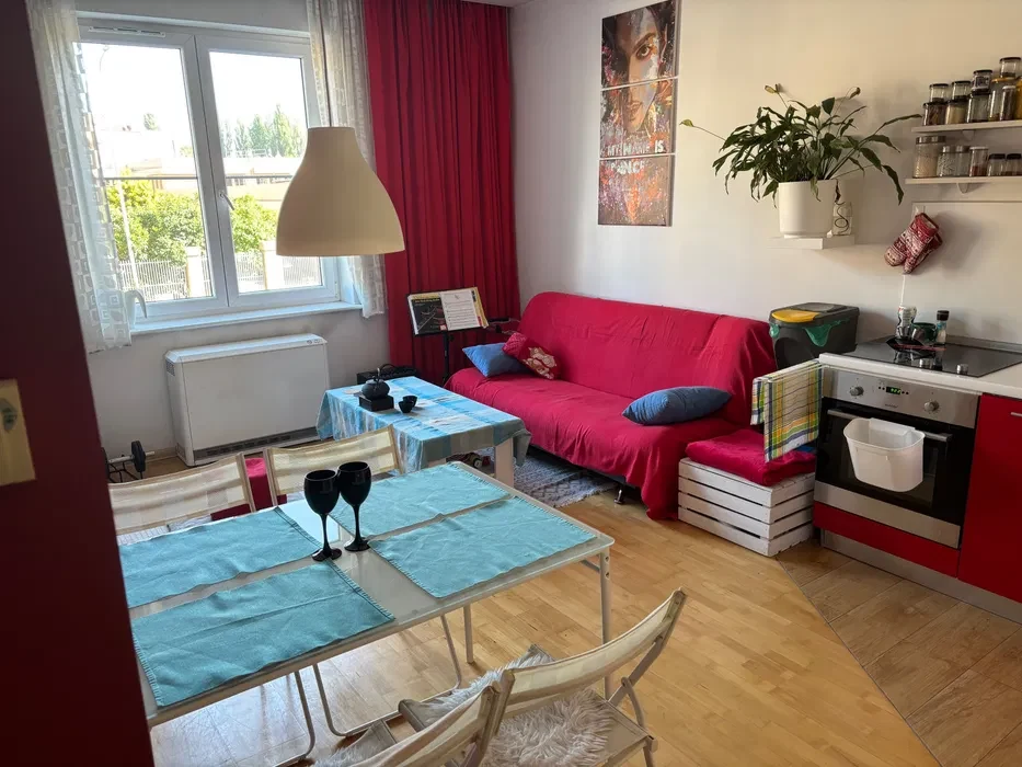 Mieszkanie do wynajęcia Kraków, | 2 pokoje | idealne do pracy zdalnej | wyposażone - 1/8