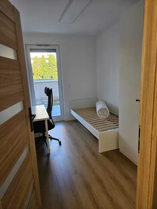 4 pokoje dla studentów Różany Potok przy UAM - 1/8