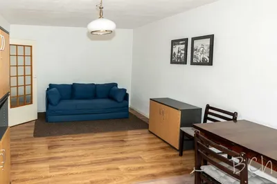 Ochota - Rakowiec, 70 m2, 3 samodzielne pokoje, osobna kuchnia - miniatura 2