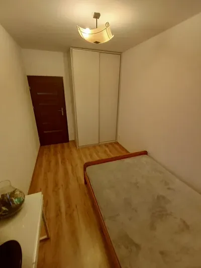 Mieszkanie do wynajęcia 45m2, dwa pokoje, garderoba, schowek, garaż - miniatura 5