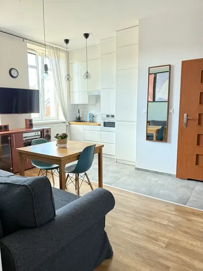 Mieszkanie dwupokojowe przy ul. Jednosci Narodowej, 38m2 - wolne od 01.10.20206 - miniatura 5