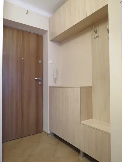 Właściciel wynajmie komfortowe wyposażone mieszkanie w Centrum ul. KOŚCIUSZKI - miniatura 4