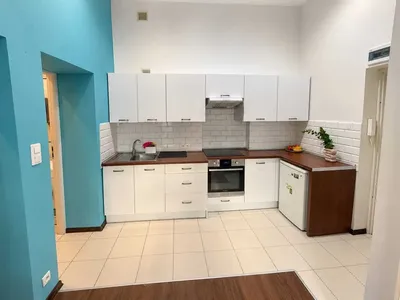 Śródmieście, ul. 6 Sierpnia 37, 2 pokoje, 34 m2, kamienica po remoncie - miniatura 3