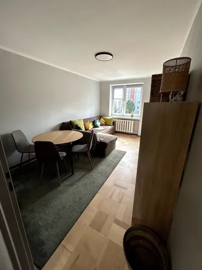 Do wynajęcia: Przytulne i gotowe do zamieszkania mieszkanie 44 m² z dużym balkonem - miniatura 2