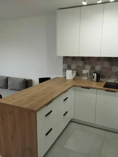 Jasne, przytulne 2-pokojowe mieszkanie 28 m² - miniatura 2