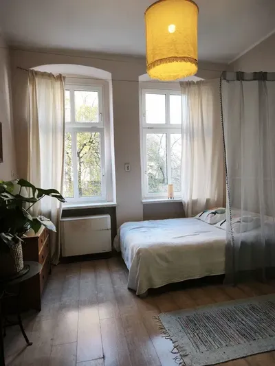 Klimatyczne mieszkanie w centrum Katowic - miniatura 2