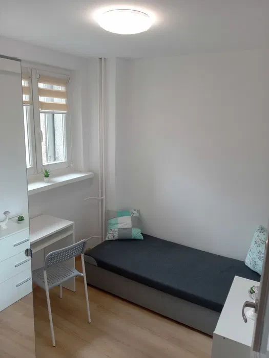 Wolny pokój, ul. Sokolska 33, ściśle Centrum, od 1.10.2026r, bez prowizji - 1/7