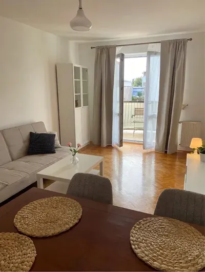Odświeżone, umeblowane 48,5 m² z garażem – CENTRUM - miniatura 5