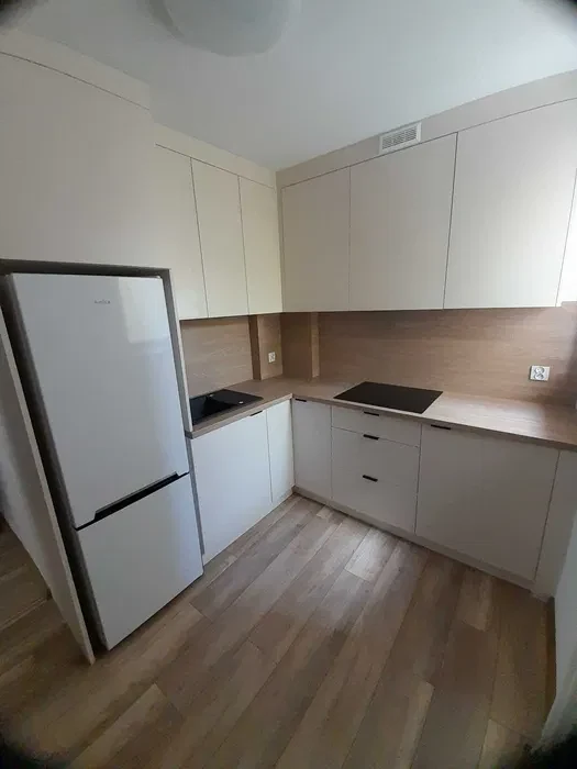 Mieszkanie 40 m², 2 oddzielne pokoje, Os. Jagiellońskie, Nowa Huta - 1/7