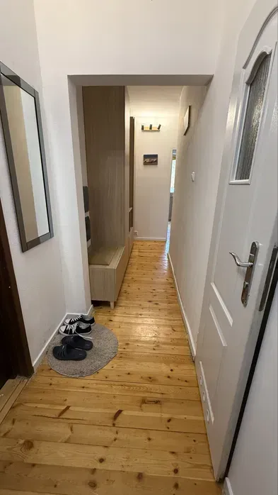 Pokój-Apartament:duży oraz przytulny mniejszy pokój - miniatura 5