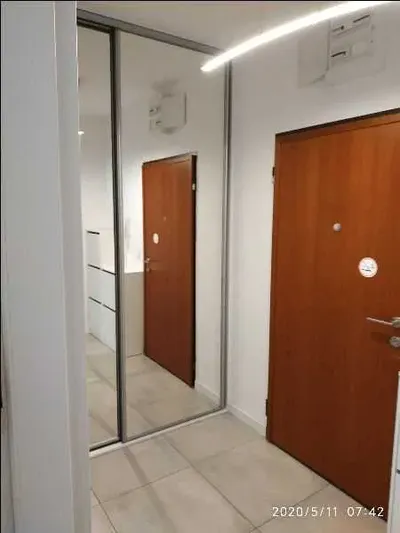 Wynajem/Centrum Warszawy ul. Kłopot przy Arkadii 40m2 z garażem. - miniatura 3