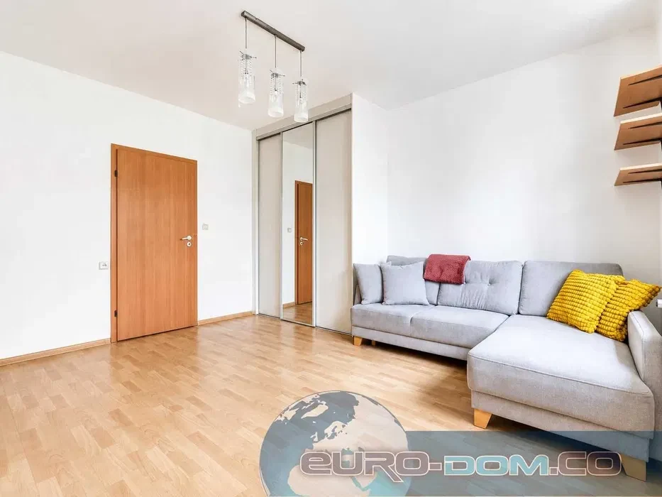 5883 - Przestronna kawalerka z osobną kuchnią | 37 m² | Poznań – Zawady, ul. Chlebowa - 1/8