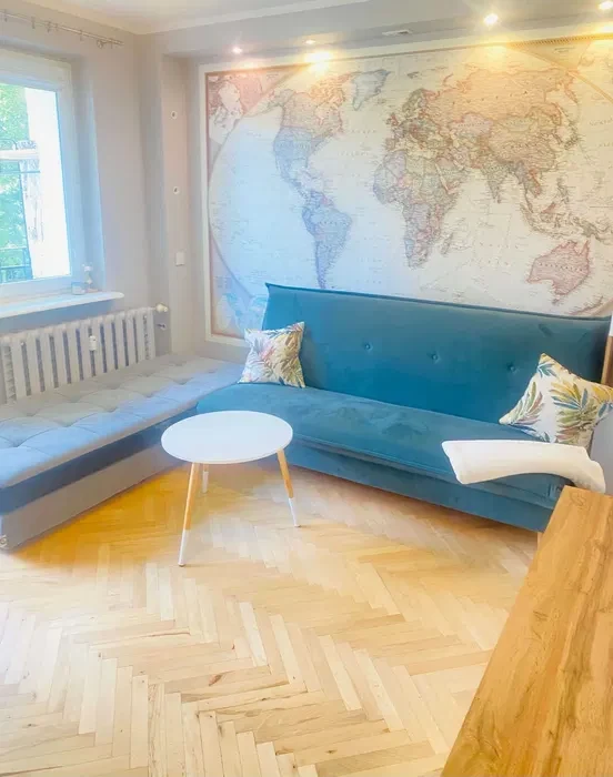 Przytulny, duży pokój z balkonem dla dziewczyny studiującej/pracującej - 1/5