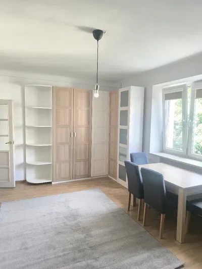 2-pokojowe mieszkanie 36 m² | Dostępne od zaraz | Klimatyzacja | TAK dla zwierząt | Bezpośrednio