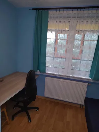 Nowoczesny pokoj w super lokalizacji - miniatura 5