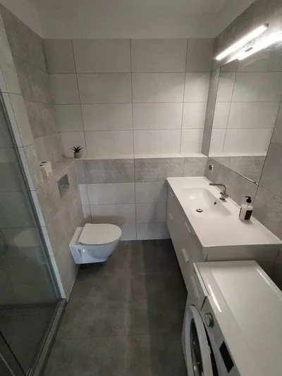 Mieszkanie / apartament, 3 pokoje + salon + łazienka z wc + toaleta, przy ul. Kusocińskiego, blisko ul. Narutowicza - miniatura 4
