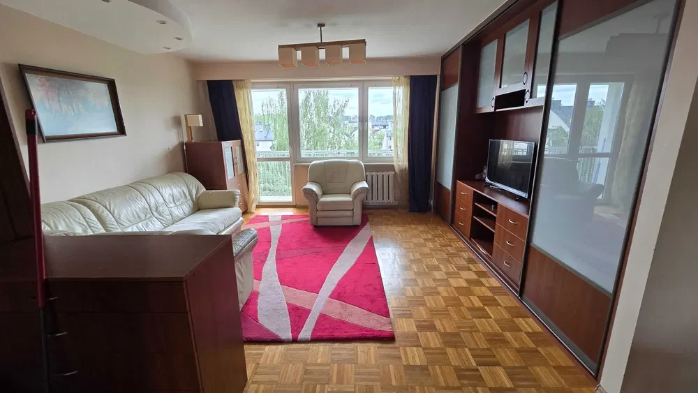 Wynajmę 4 pokojowe mieszkanie 77m2. Centrum Tarchomina. - 1/8