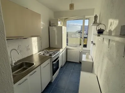 Trzy pokoje Wzgórze Wolności 50m2 winda - miniatura 5