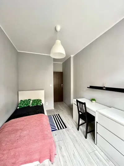 4 pokoje blisko Starego Browaru ul. Poplińskich - miniatura 2