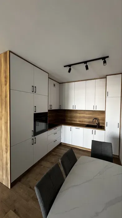 Wynajmę mieszkanie 45 m2 w nowym bloku, os. Tysiąclecia - miniatura 2