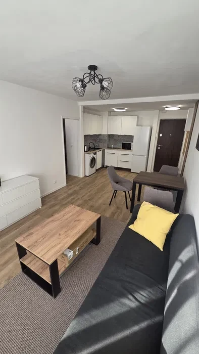 Mieszkanie po remoncie 38m2 bieńczyce - 1/8