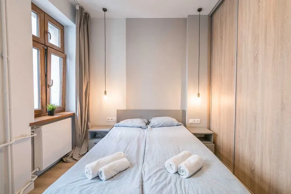 Pokój ul. Św. Antoniego 25 DOSTĘPNY OD ZARAZ - 1/7