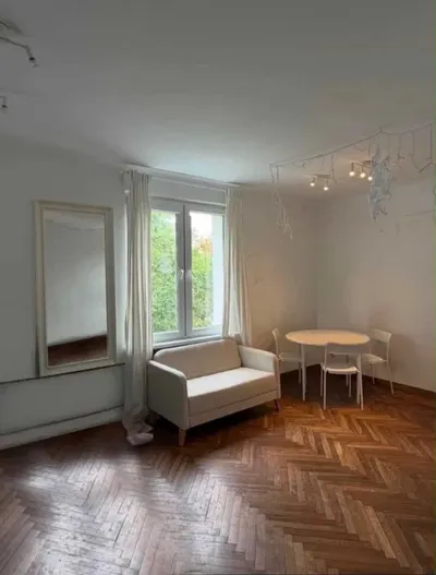 Wynajmę kawalerkę w Warszawie na Woli 39 m2 - miniatura 4