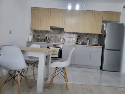 Wynajmę 3 pokojowe mieszkanie ul. Czarna2 centrum - miniatura 2