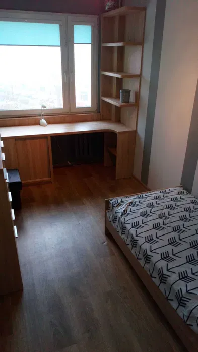 Mieszkanie 56m2, 3 pokoje, balkon, piwnica - miniatura 5