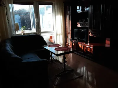 Mieszkanie 2 pokojowe z loggią wynajmę - miniatura 2